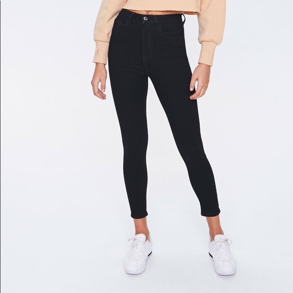 High-waisted Black Skinny Jeans.